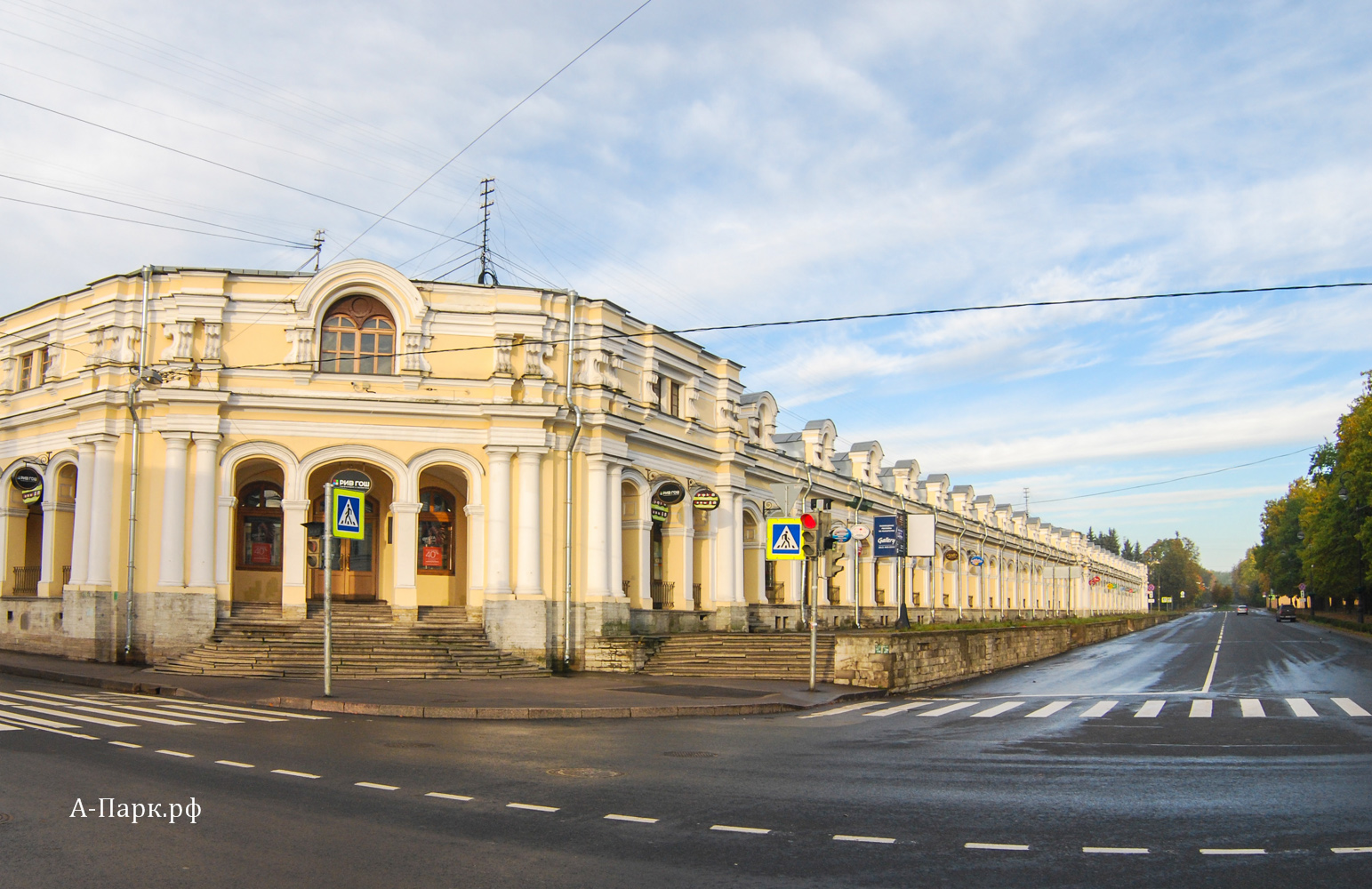 Гостиный двор. Царскосельский рынок. Царское Село - город Пушкин -  Путеводитель